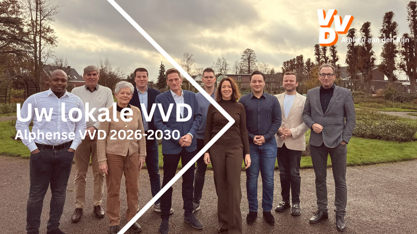 e kandidaten van de VVD Alphen aan den Rijn in het Rosarium te Boskoop (v.l.n.r: Eliyah Valk, Seppe Raaphorst, Diana van Kleef, Damian Scholten, Peter van Waaij, Mark Heemskerk, Graziella Ricagnoli, Terence Verhagen, Mikel Remmerswaal en Vincent Turner.)